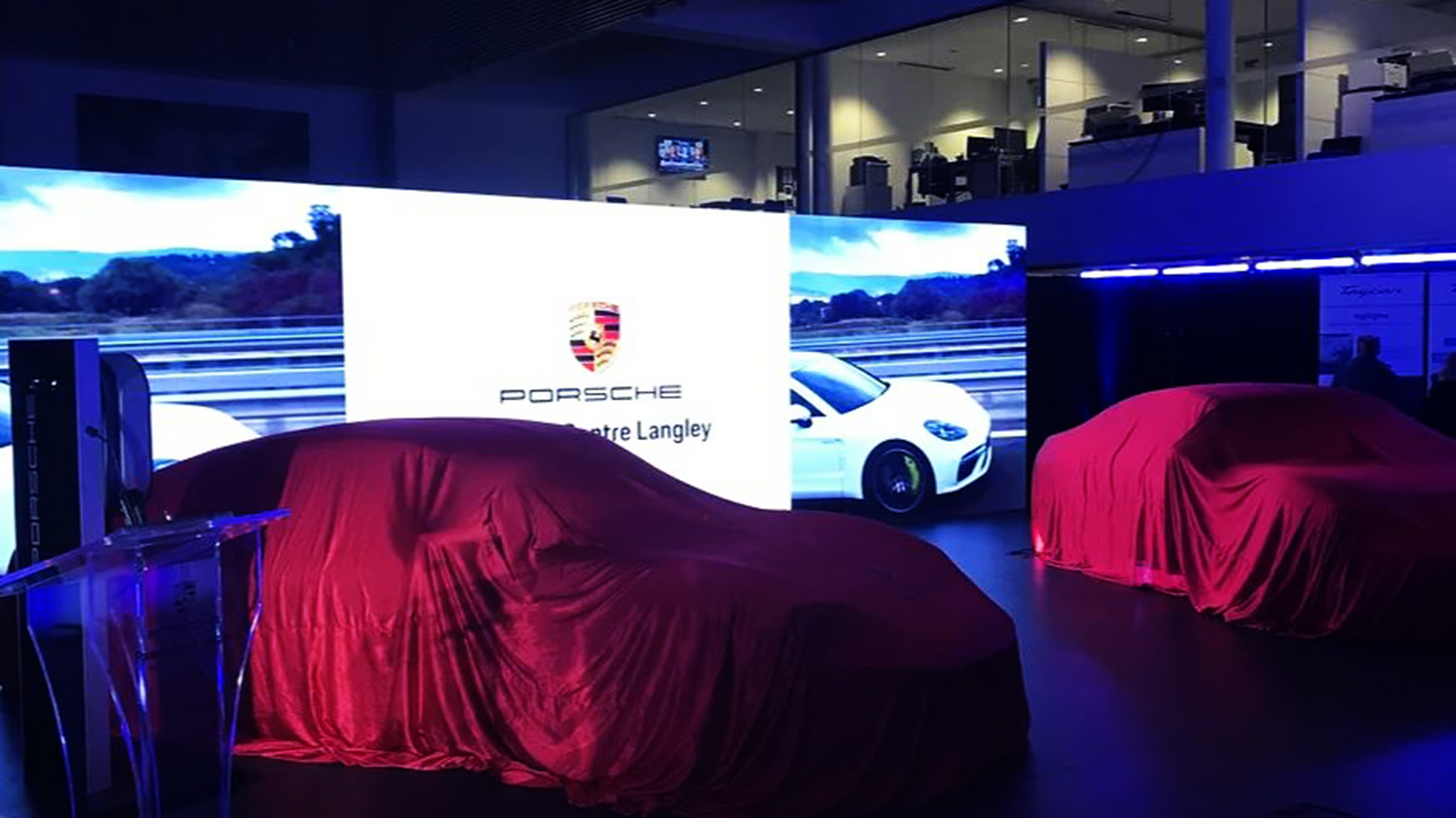 Porsche Floor LED