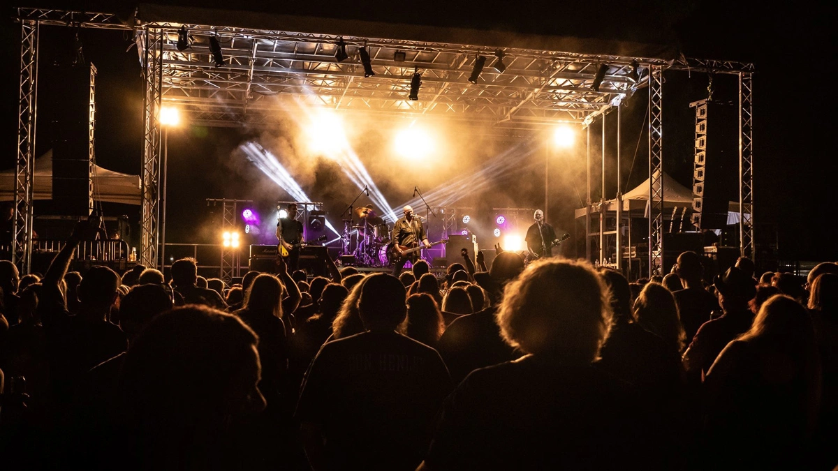 Live Music & Festivals
